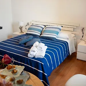 Mareluna Naples